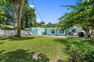 609 S 9th St, Fort Pierce, FL 34950 - Photo 25