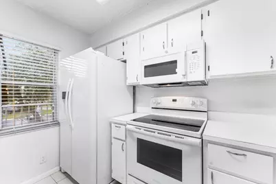 2230 N Cypress Bend Drive #209, Pompano Beach, FL 33069 - Photo 5