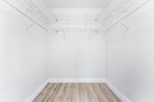 2230 N Cypress Bend Dr, Pompano Beach, FL 33069 - Photo 15