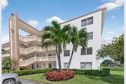 2001 Guildford A, Boca Raton, FL 33434 - Photo 5