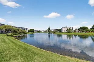 2001 Guildford A, Boca Raton, FL 33434 - Photo 57