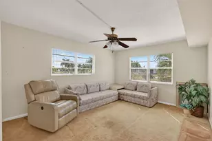 2001 Guildford A, Boca Raton, FL 33434 - Photo 49