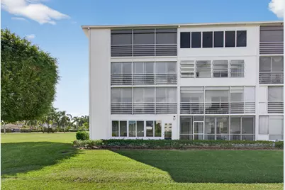 2001 Guildford A, Boca Raton, FL 33434 - Photo 61