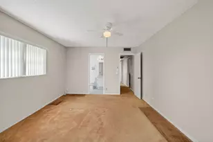 2001 Guildford A, Boca Raton, FL 33434 - Photo 43