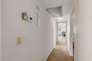 2001 Guildford A, Boca Raton, FL 33434 - Photo 39