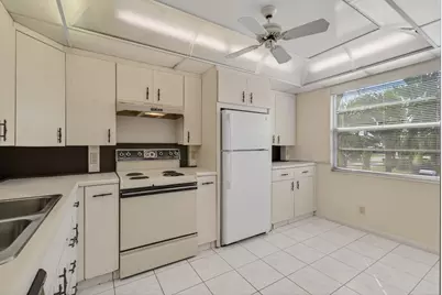 2001 Guildford A, Boca Raton, FL 33434 - Photo 33