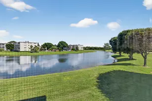 2001 Guildford A, Boca Raton, FL 33434 - Photo 23