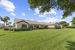 8261 Waterline Dr, Boynton Beach, FL 33472 - Photo 47