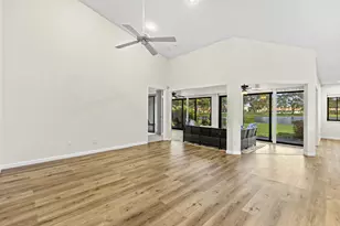 8261 Waterline Dr, Boynton Beach, FL 33472 - Photo 15