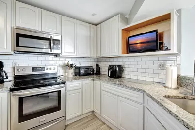 9500 S Ocean Drive #Ph-10, Jensen Beach, FL 34957 - Photo 7