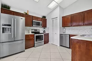 412 Trotters Ln, Greenacres, FL 33413 - Photo 19