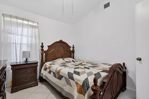 412 Trotters Ln, Greenacres, FL 33413 - Photo 11