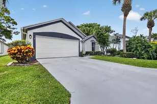 412 Trotters Ln, Greenacres, FL 33413 - Photo 3