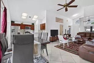 412 Trotters Ln, Greenacres, FL 33413 - Photo 17