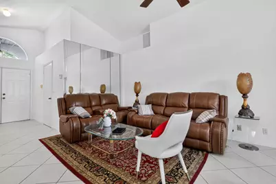 412 Trotters Lane, Greenacres, FL 33413 - Photo 15