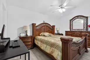 412 Trotters Ln, Greenacres, FL 33413 - Photo 23
