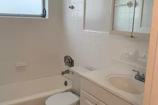 2735 NE 28th Ct, Pompano Beach, FL 33064 - Photo 17