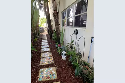 2735 NE 28 Court, Lighthouse Point, FL 33064 - Photo 11