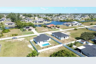 2458 NW 9th Ter Terrace, Cape Coral, FL 33993 - Photo 5