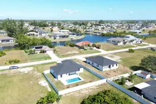2458 NW 9th Ter Terrace, Cape Coral, FL 33993 - Photo 5
