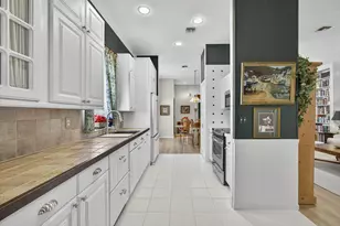 2596 Country Golf Dr, Wellington, FL 33414 - Photo 11