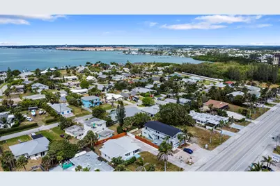 1115 S Ocean Drive #1, Fort Pierce, FL 34949 - Photo 25