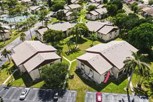 302 Pine Ridge Cir, Greenacres, FL 33463 - Photo 25