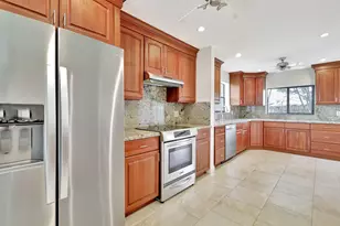 3516 Harbor Cir, Delray Beach, FL 33483 - Photo 3