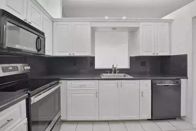 8146 Windgate Drive, Boca Raton, FL 33496 - Photo 5