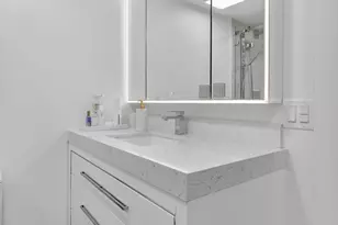 3005 Guildford A, Boca Raton, FL 33434 - Photo 11