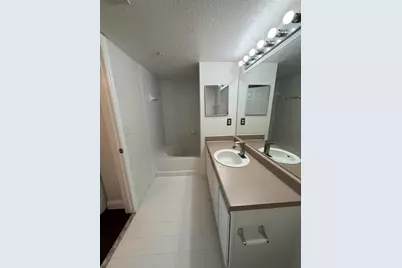 171 SW Palm Drive #303, Port Saint Lucie, FL 34986 - Photo 3