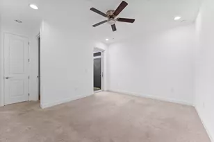 1346 Harvester Xing, Loxahatchee, FL 33470 - Photo 17