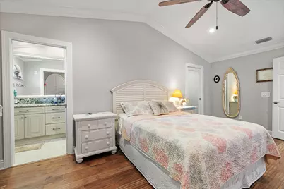 2706 Fairway Drive N, Jupiter, FL 33477 - Photo 23