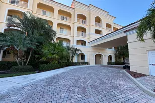 22 Harbour Isle Dr W, Fort Pierce, FL 34949 - Photo 33