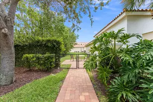 17 Harbour Isle Dr W, Hutchinson Island, FL 34949 - Photo 57