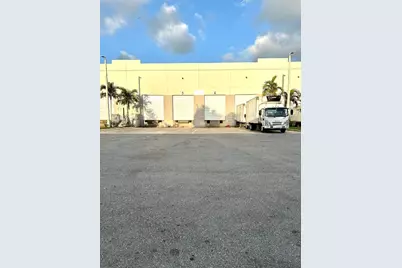 3480 NW 27th Avenue #E3, Pompano Beach, FL 33069 - Photo 1