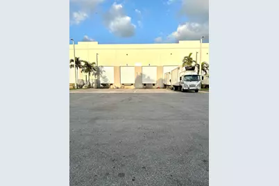 3480 NW 27th Avenue #E3, Pompano Beach, FL 33069 - Photo 1
