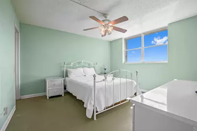 689 NE 6th Court #4080, Boynton Beach, FL 33435 - Photo 15