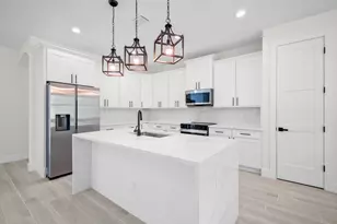 10634 Sugar Pine Dr, Fort Pierce, FL 34945 - Photo 9