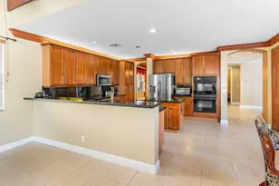 9915 Via Bernini, Lake Worth, FL 33467 - Photo 15