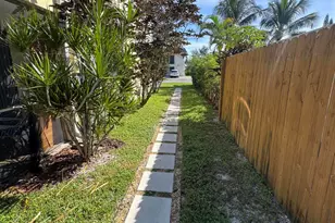 412 SE 21st Ave, Boynton Beach, FL 33435 - Photo 11