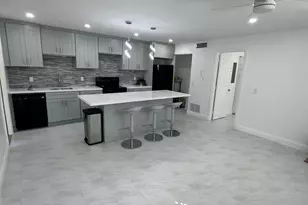 412 SE 21st Ave, Boynton Beach, FL 33435 - Photo 3