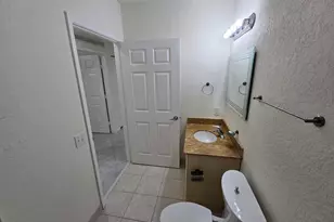 1640 Presidential Way, West Palm Beach, FL 33401 - Photo 49