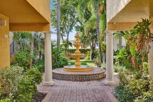 1020 Lake Shore Dr, Lake Park, FL 33403 - Photo 3