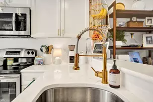 1020 Lake Shore Dr, West Palm Beach, FL 33403 - Photo 17