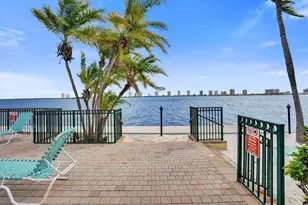 1020 Lake Shore Dr, West Palm Beach, FL 33403 - Photo 35