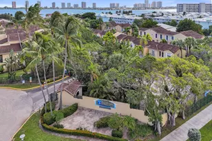 1020 Lake Shore Dr, West Palm Beach, FL 33403 - Photo 47