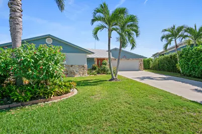 1360 SW Albatross Way, Palm City, FL 34990 - Photo 17
