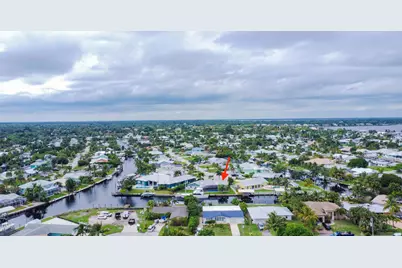 1360 SW Albatross Way, Palm City, FL 34990 - Photo 9