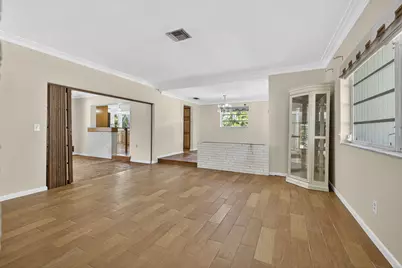 8855 N Bates Road, Palm Beach Gardens, FL 33418 - Photo 11